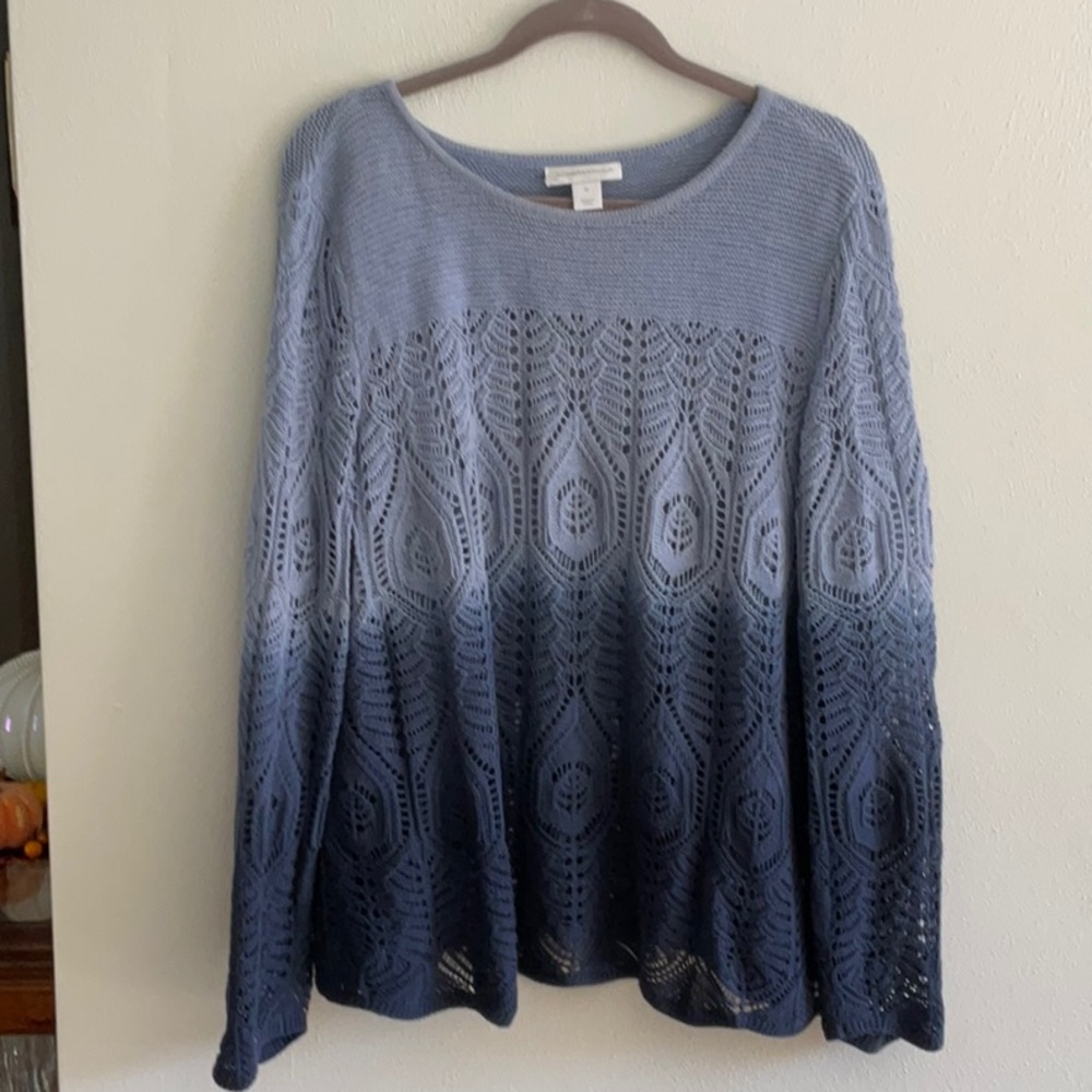 Long sleeve sweater